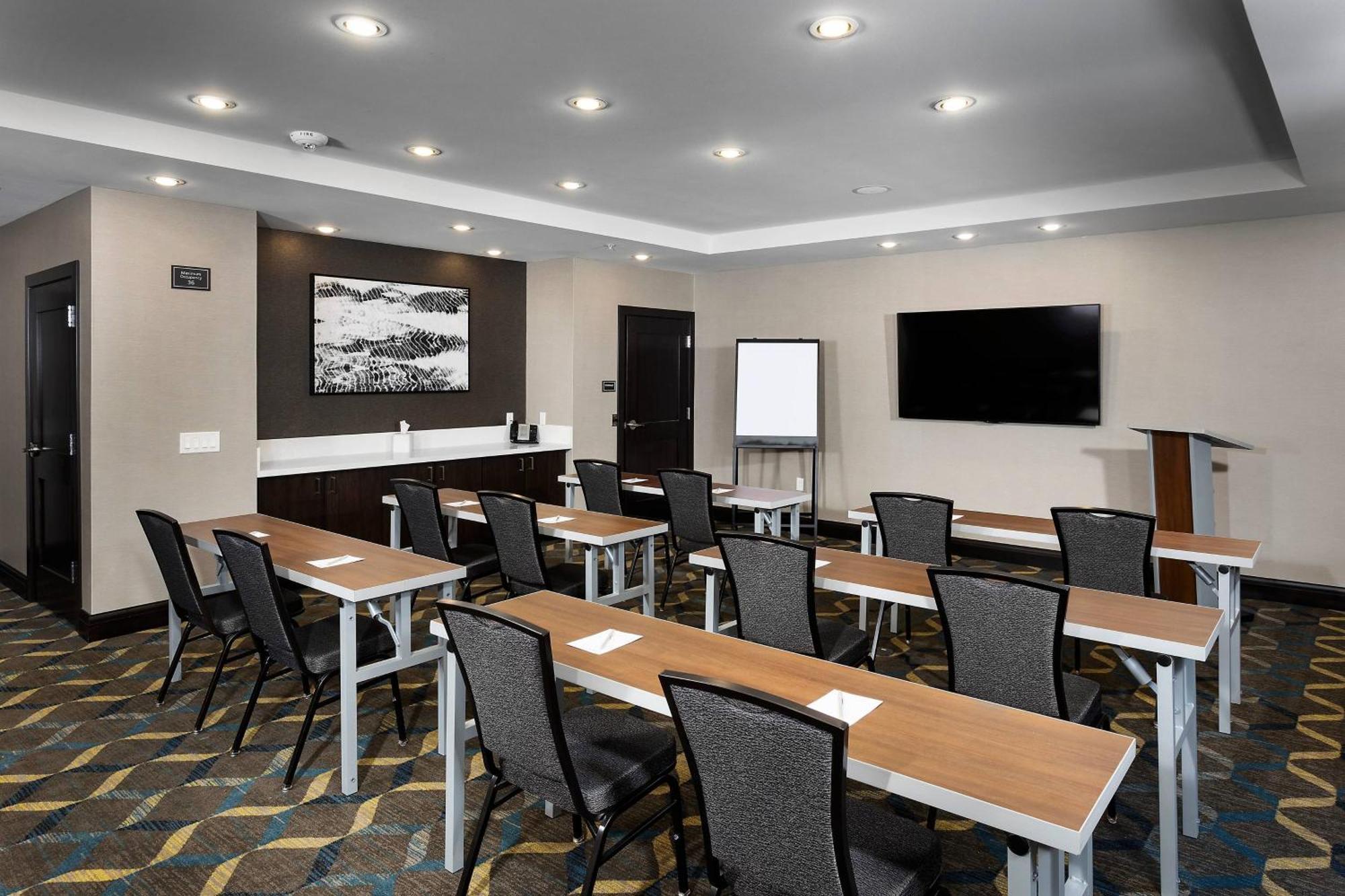 Residence Inn By Marriott Milwaukee Брукфілд Екстер'єр фото
