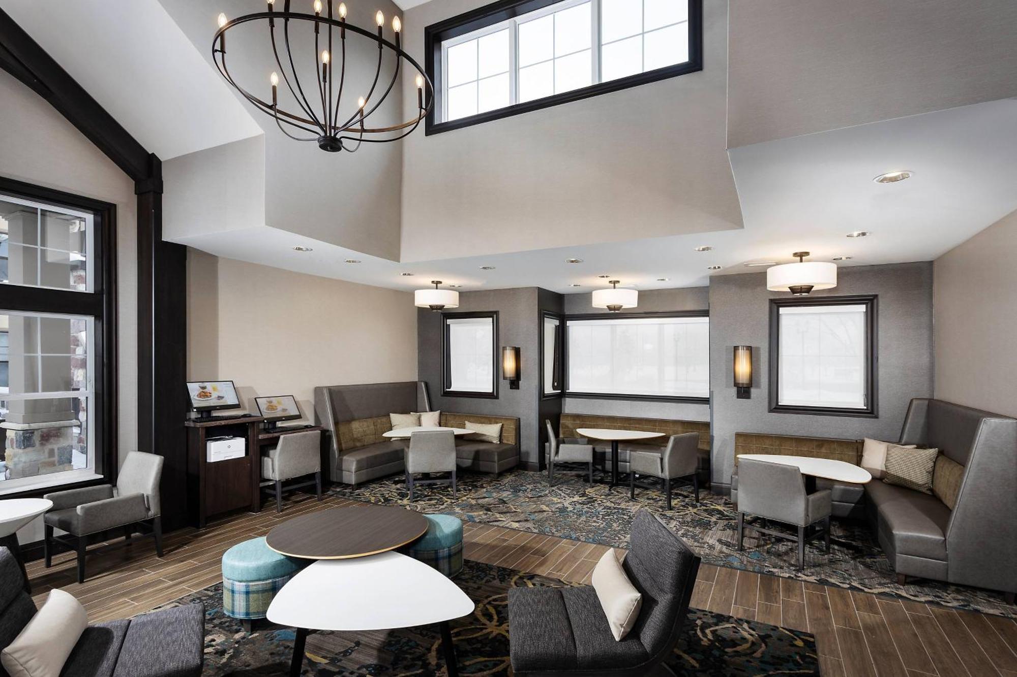 Residence Inn By Marriott Milwaukee Брукфілд Екстер'єр фото
